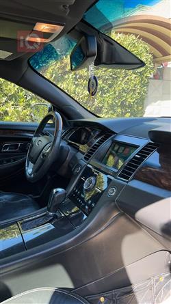 Ford Taurus